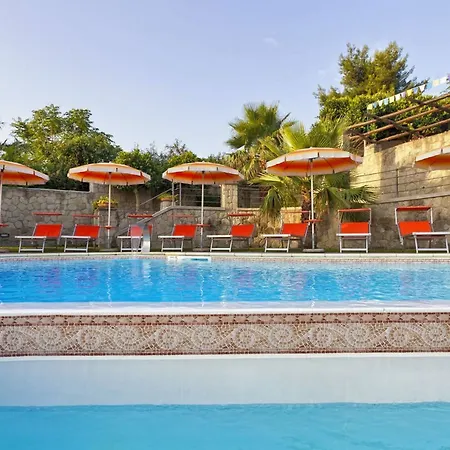 Parco Del Generale Hébergement de vacances